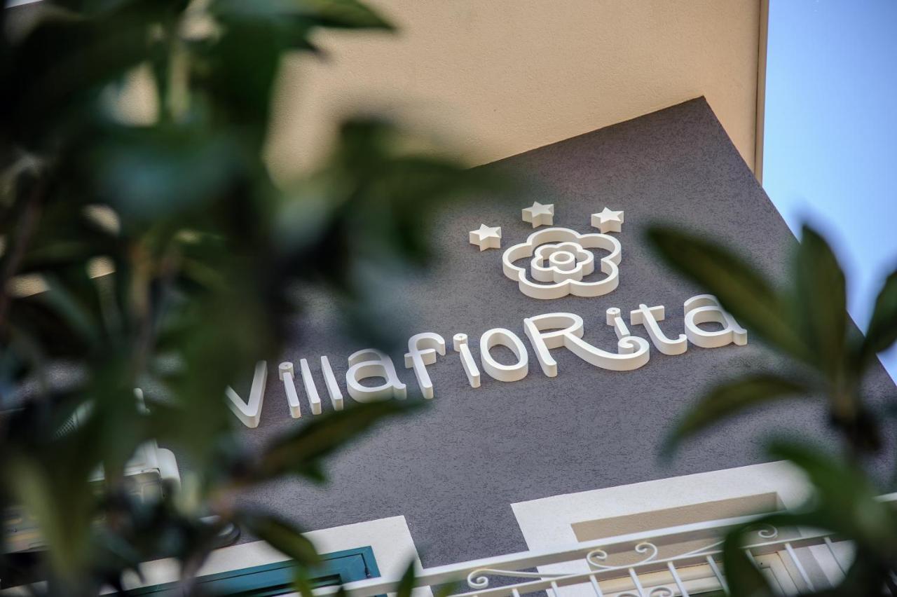 B&B Villa Fiorita ピアッツァ・アルメリーナ エクステリア 写真